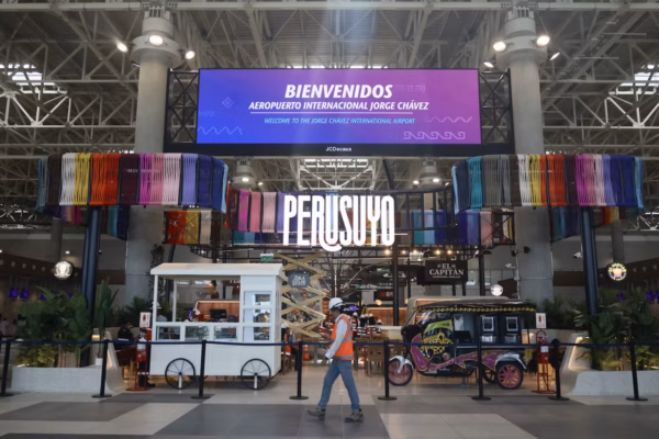 como chegar no aeroporto de Lima